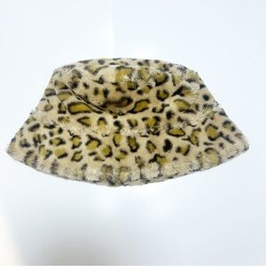 Soft Faux Fur Fleece Leopard Bucket Hat